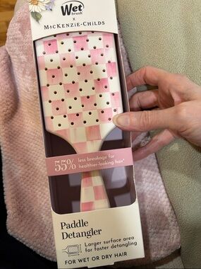 Wet Brush x Mackenzie-Childs Pink Check Paddle Detangler
